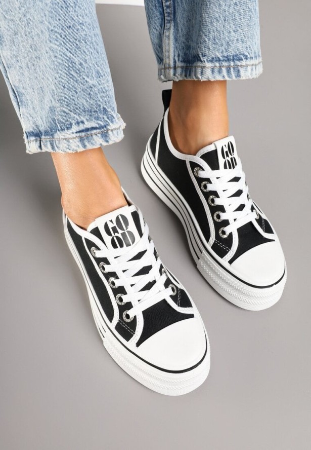 Czarne Trampki na Grubej Podeszwie z Cyrkoniami Asgerda