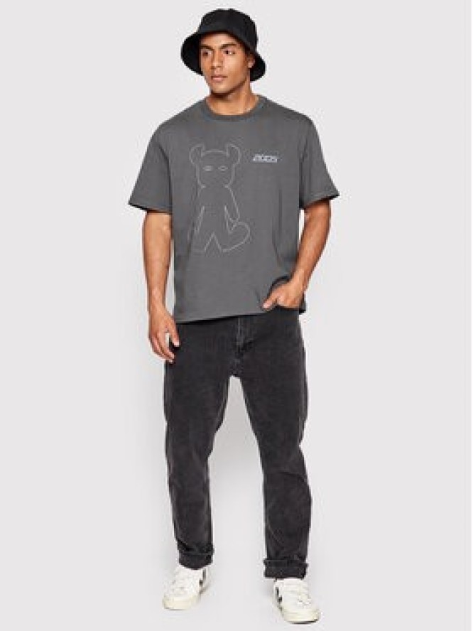 2005 T-Shirt Unisex Horned Szary Relaxed Fit