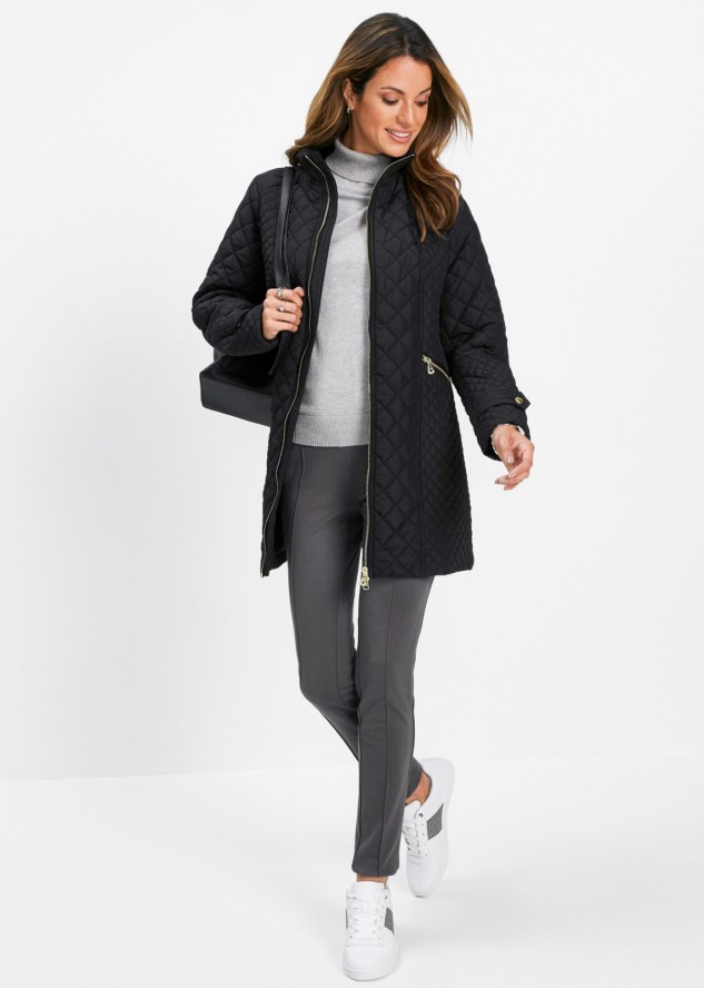 Krótki płaszcz pikowany