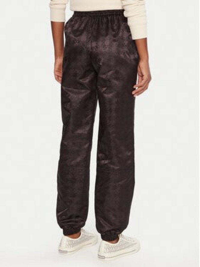 Guess Spodnie dresowe V5YB14 WHFU0 Czarny Regular Fit