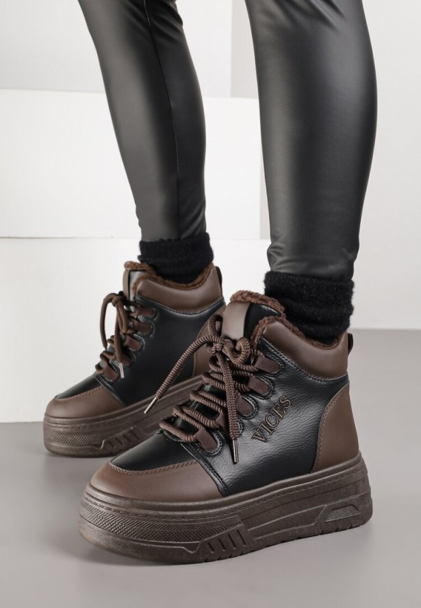 Czarno-Brązowe Sneakersy Śniegowce Vices na Grubej Podeszwie z Tłoczeniem Ozdobione Napisem Fettania