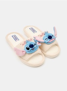 Kapcie z aplikacjami 3D Stitch - błękitny