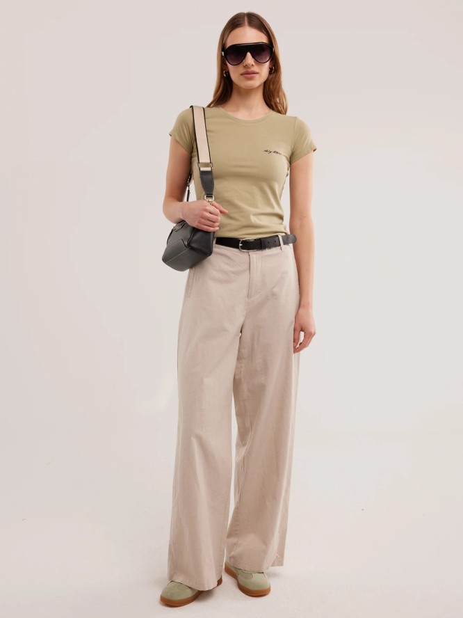 Koszulka damska z niewielkim logo zielona Irsera 300