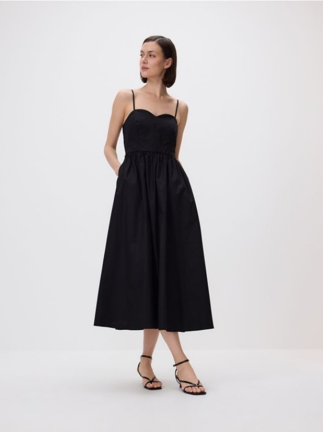 Bawełniana sukienka midi - czarny