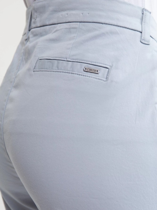Spodnie damskie chinosy slim niebieskie Riana 400