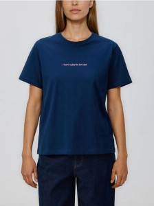 T-shirt z napisem - granatowy