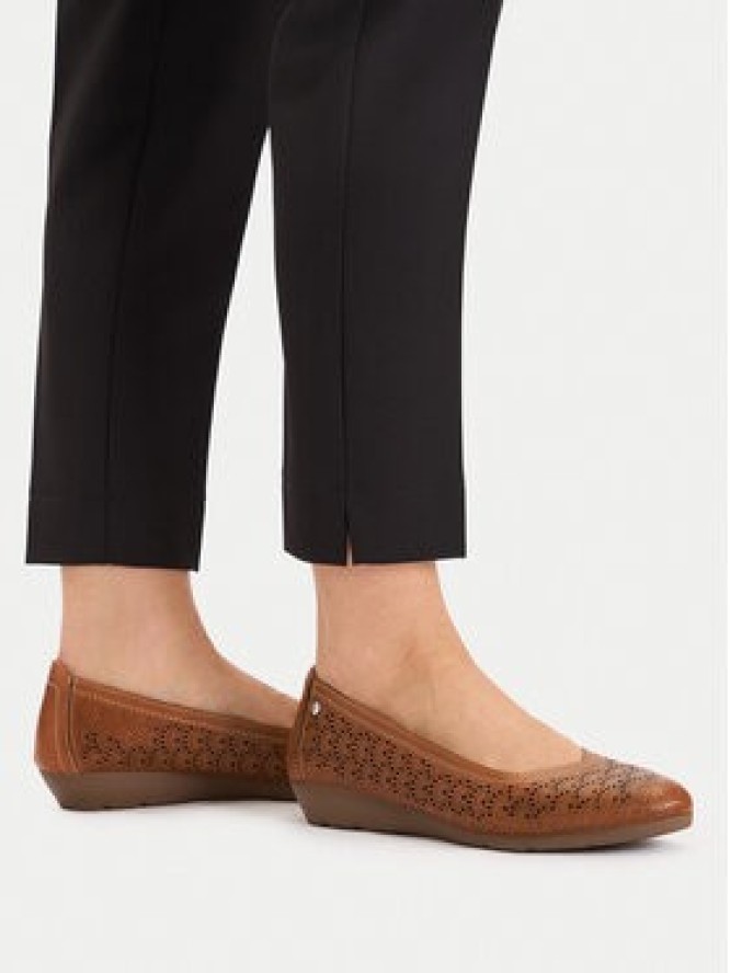 Pikolinos Baleriny W3U-5752 Brązowy