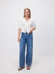 Jeansy wide leg z przeszyciami - niebieski