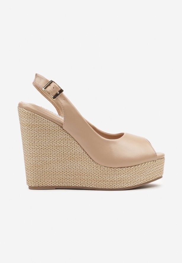 Beżowe Sandały na Plecionym Koturnie i Platformie Eviviana