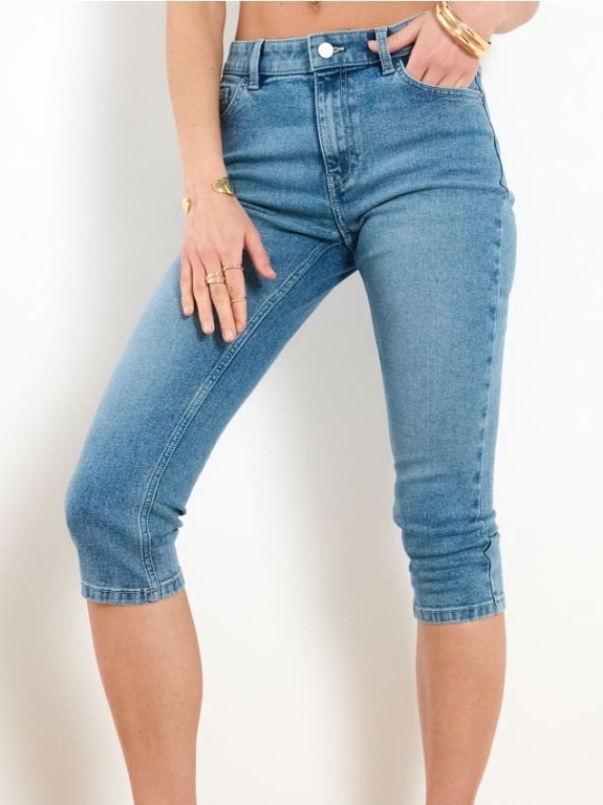Jeansy capri - niebieski