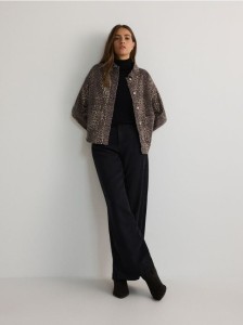 Jeansowa kurtka w panterkę - wielobarwny