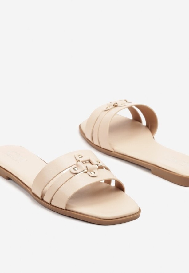 Beżowe Minimalistyczne Klapki Zdobione Elegancką Aplikacją Harinel