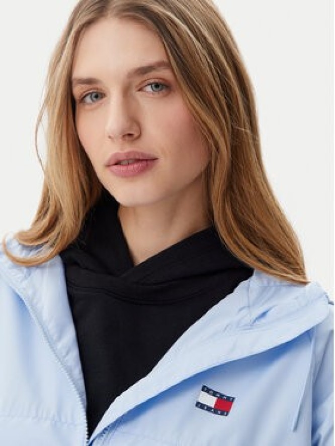 Tommy Jeans Wiatrówka Essential DW0DW20672 Błękitny Relaxed Fit