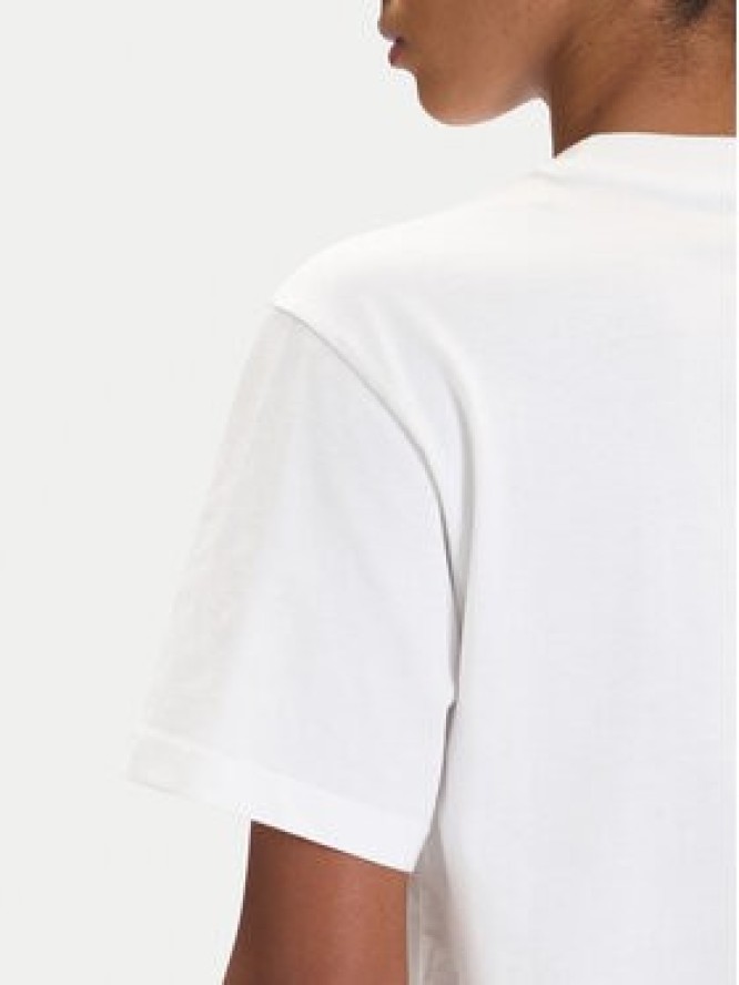 adidas T-Shirt Holiday Metallic Graphic JM4427 Biały Regular Fit