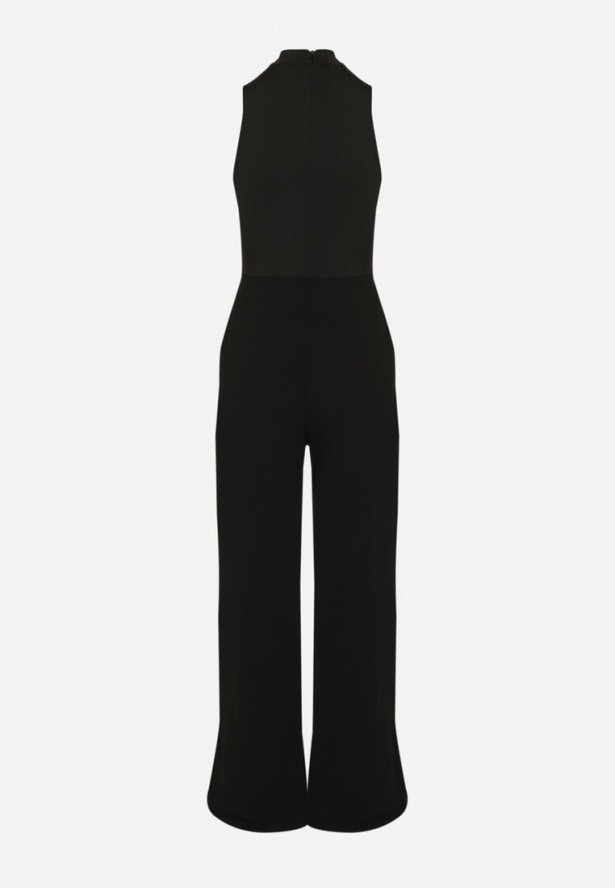 Czarny Kombinezon z Dekoltem Halter i Półgolfem z Łańcuszkiem w Talii Tenilra