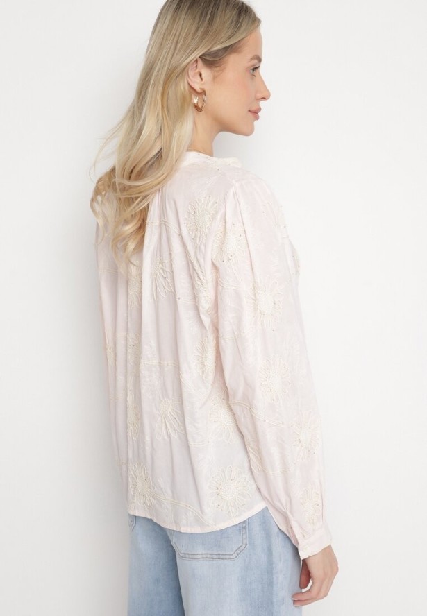 Różowa Bawełniana Koszula Zdobiona Haftem w Kwiatowy Wzór z Cekinami Gonirith