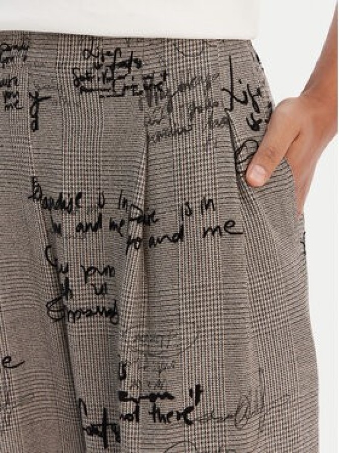 Desigual Spodnie materiałowe 26SWPW39 Brązowy Regular Fit