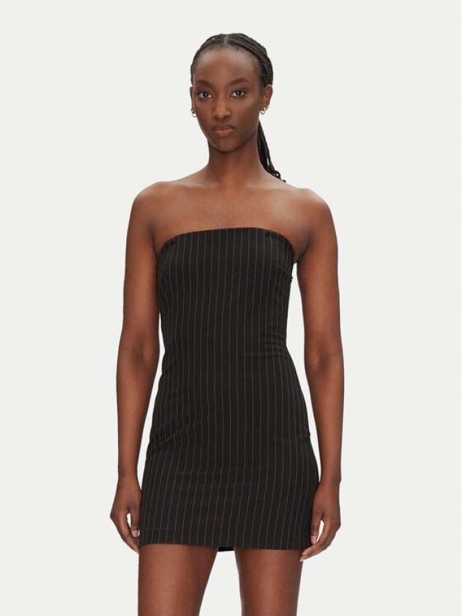 Patrizia Pepe Sukienka koktajlowa 8A1342/A457-F1OO Czarny Slim Fit