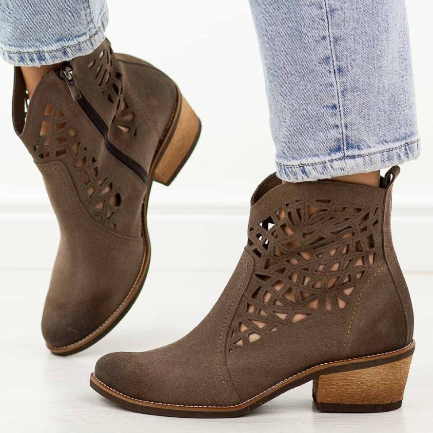 Taupe skórzane Polskie botki damskie, kowbojki ażurowe na obcasie Deoni Ko-07B