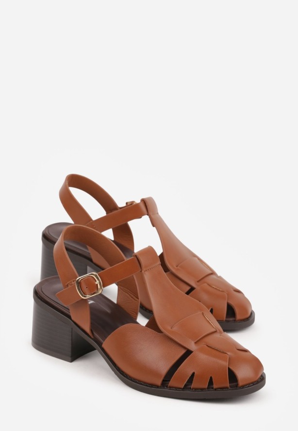 Brązowe Sandały na Obcasie z Ozdobnymi Paskami Aglaosa