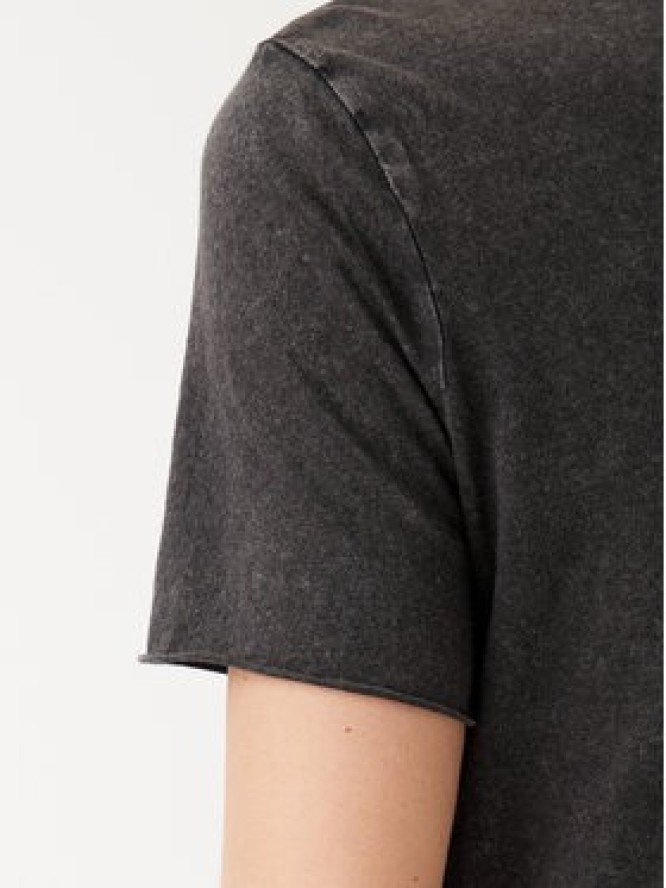 ONLY T-Shirt Lucy 15307412 Czarny Regular Fit