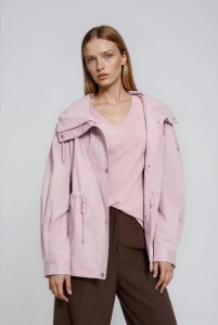 Kurtka z kapturem różowa