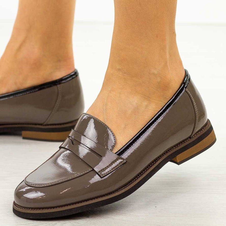 Szare skórzane mokasyny damskie Cambell 663