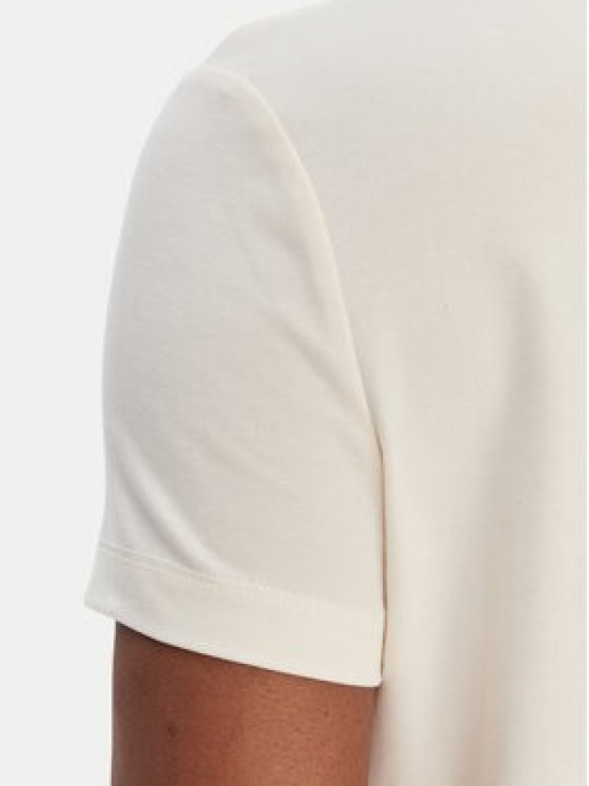 Guess T-Shirt V6GI06 K2967 Écru Regular Fit