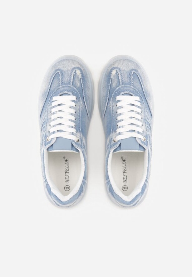 Niebieskie Sneakersy na Platformie z Denimu Nanore
