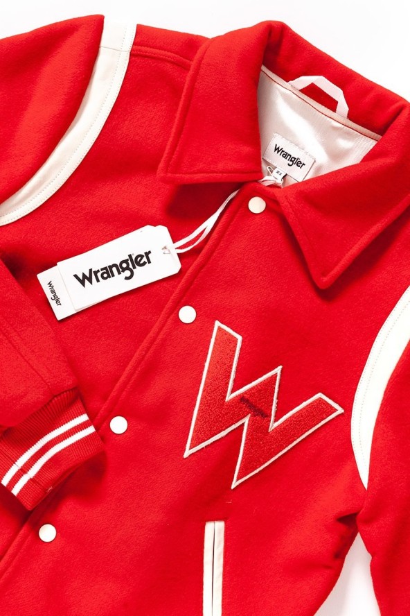 DAMSKA KURTKA PRZEJŚCIOWA WRANGLER BOMBER JACKET SALSA RED W4130VUWN 112128766