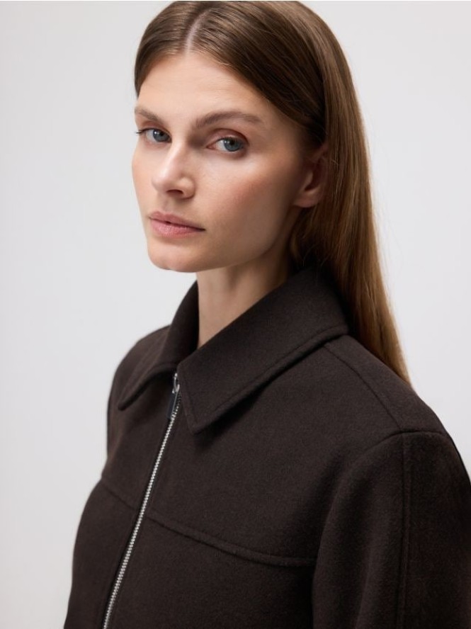 Kurtka z kołnierzykiem - ciemnobrązowy