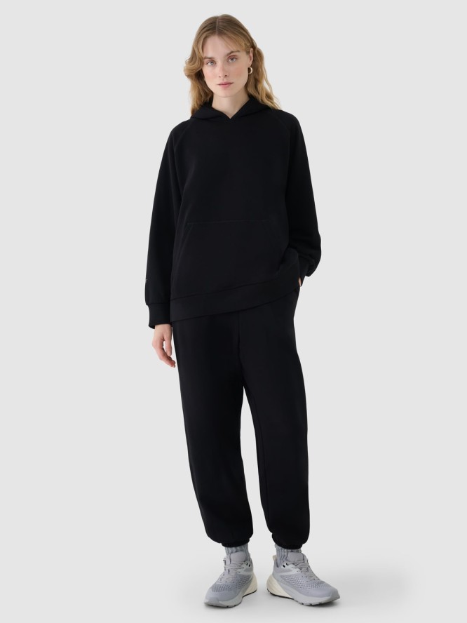 4F Bluza dresowa nierozpinana z kapturem damska - czarna XL