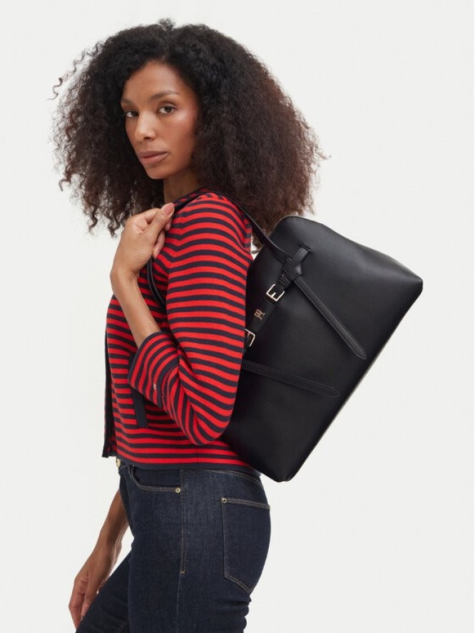 Tommy Hilfiger Torebka Th Buckle Tote AW0AW19032 Czarny