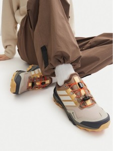 adidas Trekkingi Terrex Skychaser Gore-Tex JR3961 Beżowy