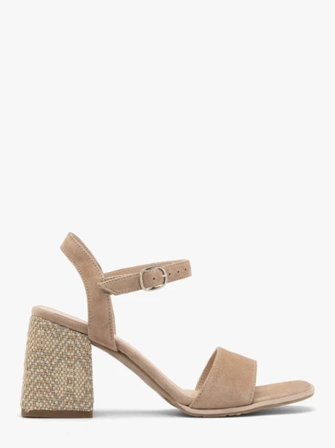 Beżowe sandały na dekoracyjnie obleczonym obcasie