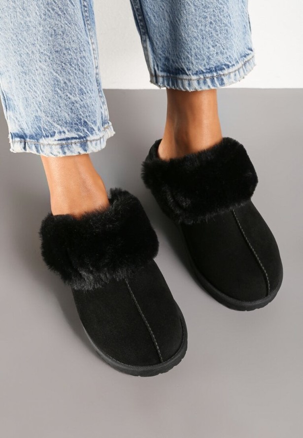 Czarne Wsuwane Kapcie z Imitacji Zamszu z Futrem Boreti