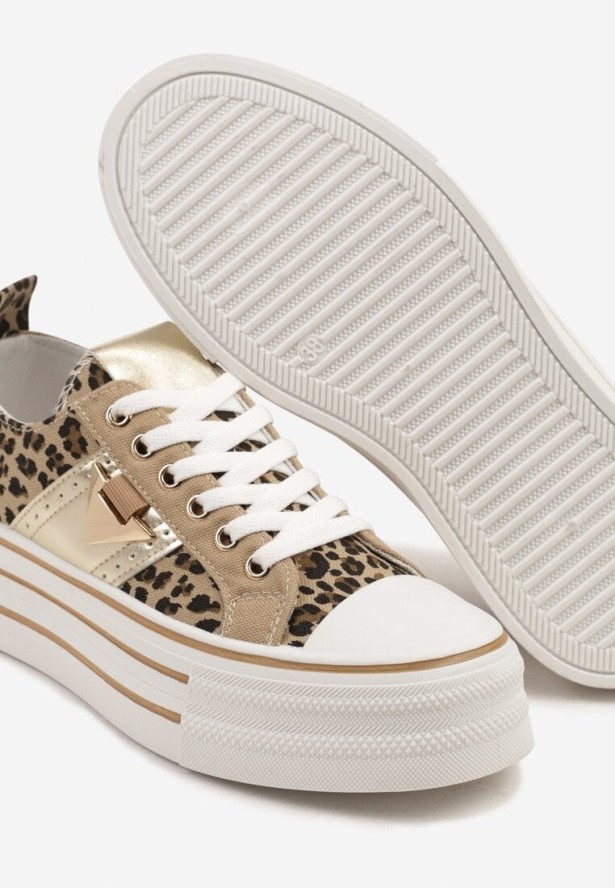 Panterkowe Trampki na Grubej Podeszwie z Metaliczną Wstawką Telarella