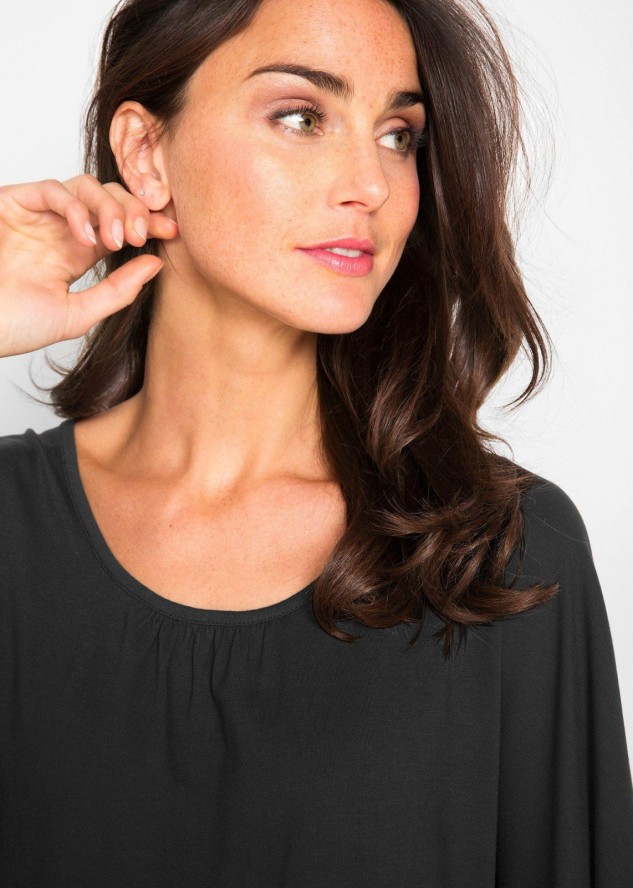 "Shirt ""nietoperz"" z wiskozy"