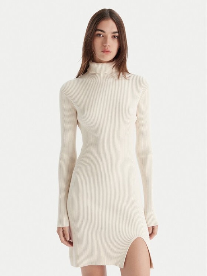 Kontatto Sukienka dzianinowa 3M0827C Écru Slim Fit