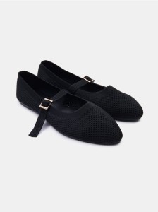 Dzianinowe baleriny z paskiem - czarny