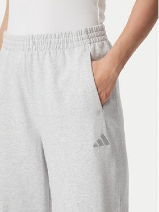 adidas Spodnie dresowe Kit Small Logo Regular Cuffed KU7941 Szary Regular Fit