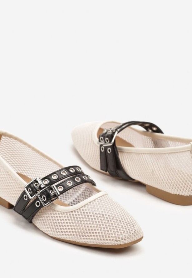 Beżowe Balerinki z Siateczkową Cholewką i Paskami w Rockowym Stylu Korlevia