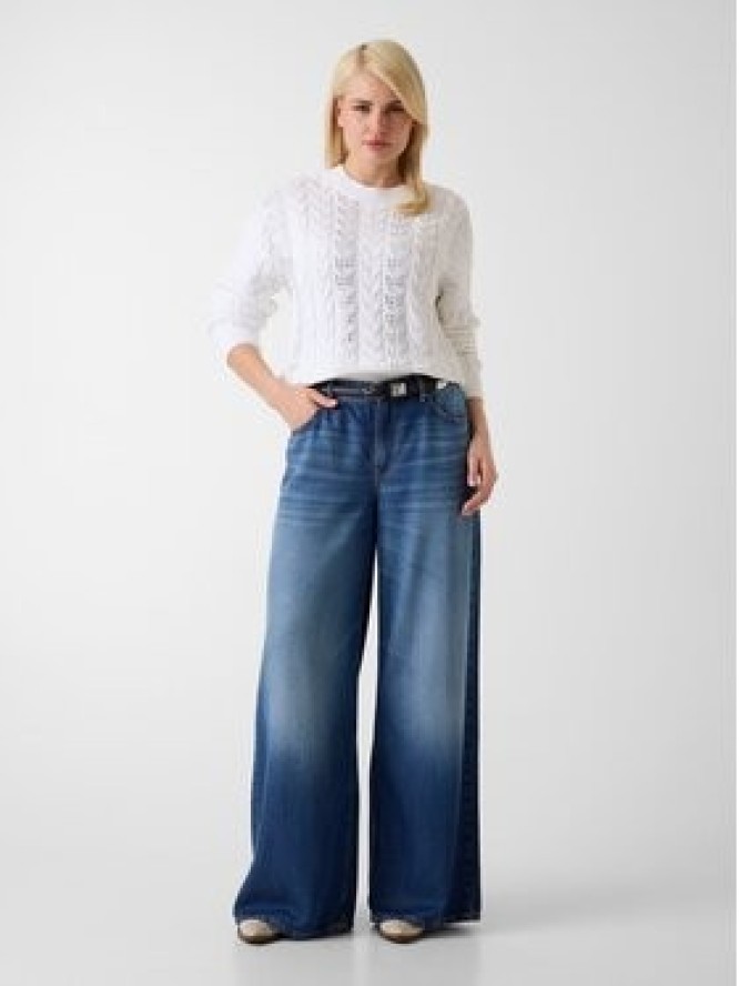 Guess Sweter 183442 Biały Classic Fit