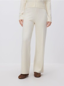 Dzianinowe spodnie - kremowy