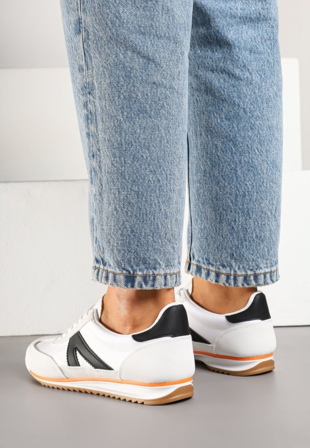 Białe Sneakersy z Geometrycznym Wzorem Zoloti