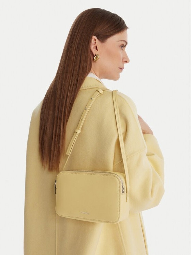 Calvin Klein Torebka Foil Logo Elongated Camera Bag LV04F3276G Żółty