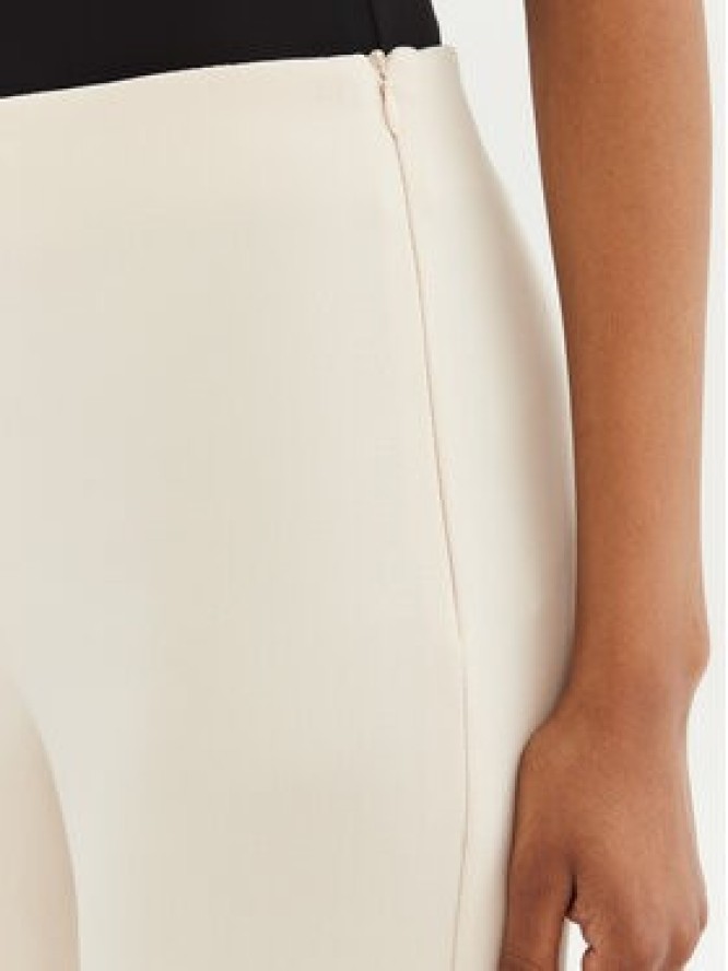 Rinascimento Spodnie materiałowe CFC0122831003 Beżowy Regular Fit