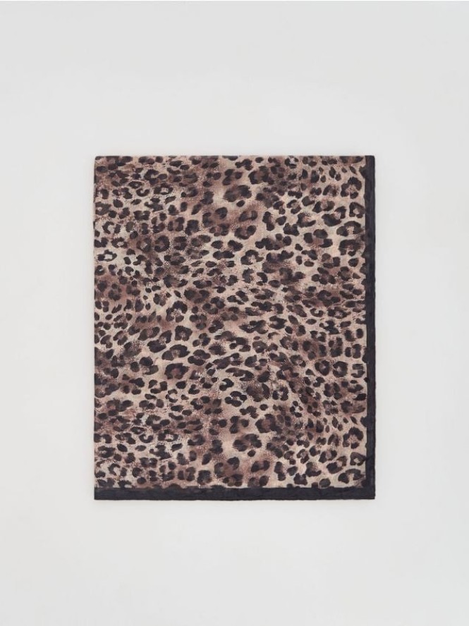 Szal w panterkę - wielobarwny