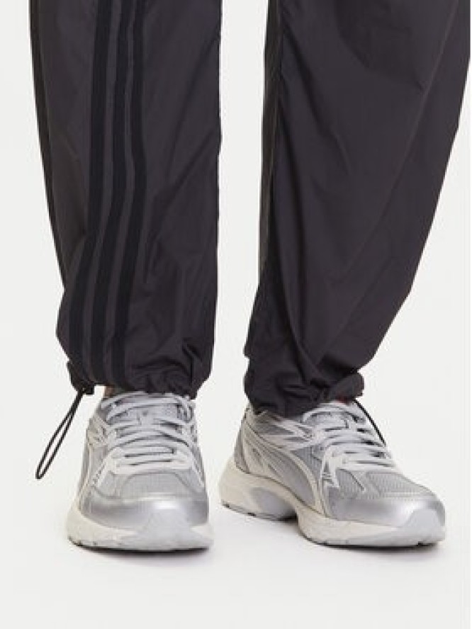 adidas Spodnie dresowe JJ0920 Szary Loose Fit