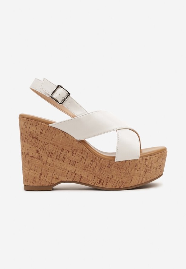 Białe Sandały na Koturnie ze Skrzyżowanymi Paskami Lorlexia